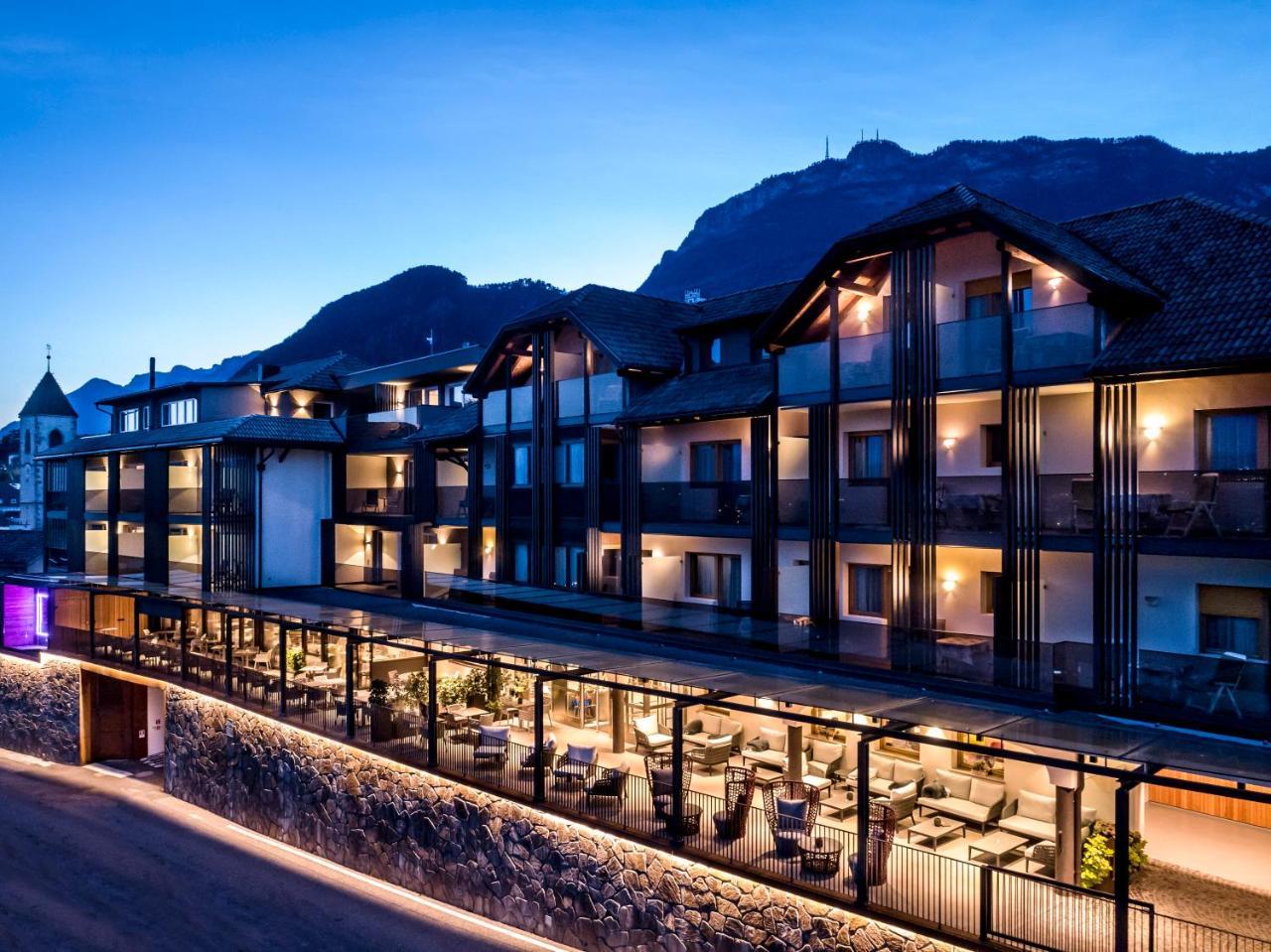 Hotel Christof Appiano Sulla Strada Del Vino Exterior photo